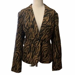 Isabella suits fully lined jacket with one button closure, new, size 12